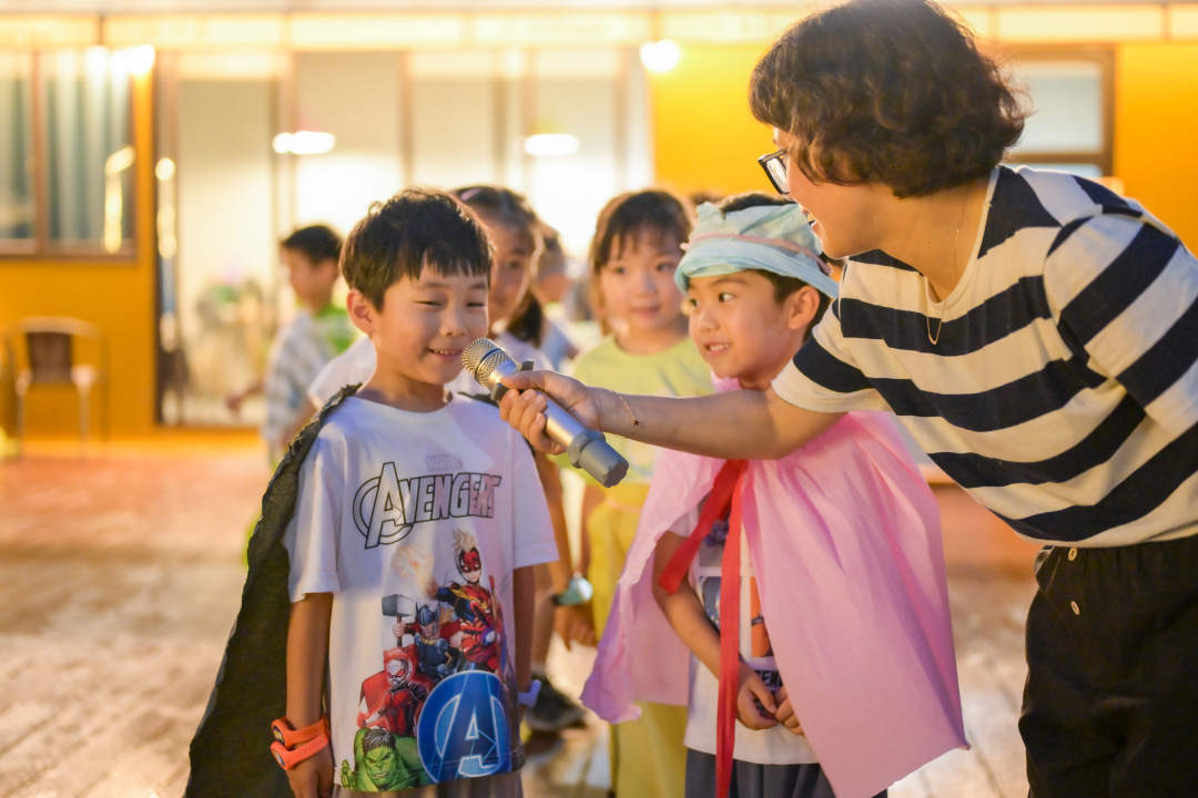 紅旗幼教集團環(huán)保時裝秀  綠色迎亞運暑期親子實踐活動 (1).jpg