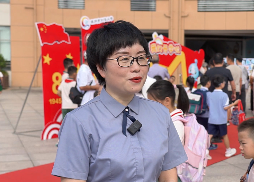 剡溪小學(xué)校長.png